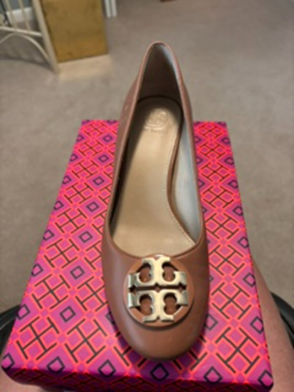 Tory Burch Royal Tan Pump - size 6